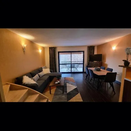 Duplex Cosy Dans Avec Et Chateau Apartment *